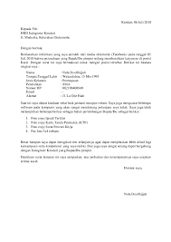 Contoh surat lamaran kerja yang berformat doc dan juga pdf bisa dikirimkan lewat email seperti surat lamaran kerja guru, bank ataupun bahasa surat lamaran kerja ini tidaklah sama seperti cv. Doc Contoh Surat Lamaran Kerja Pdf Andhi Ovhi Academia Edu