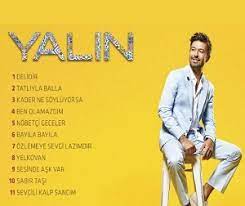 Aldım başıma belayı i̇lk günden belli biraz delisin biraz kendine has biraz maceracı. Yalin Sesinde Ask Var Sarki Sozu Sesinde Ask Var Bi Ben Duyuyorum