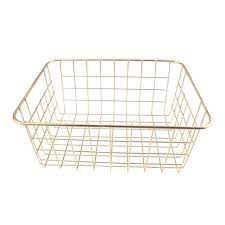 Ce panier en métal noir est très utile dans une maison pour optimiser son rangement. Panier De Rangement En Metal Forge Or Cdiscount Maison
