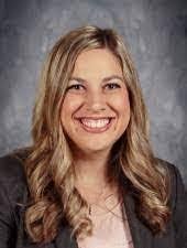 Amy Maynes's Instagram, Twitter & Facebook