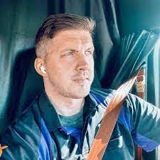 Alex Buechler's Instagram, Twitter & Facebook