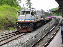 Nomer kereta yang dimiliki oleh penataran adalah 429, 431 dan juga 433 dengan kelas ekonomi. Aku Anak Pahang Semalam Di Stesen Keretapi Jerantut