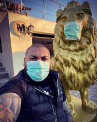 Cântărețul a refuzat să coopereze cu anchetatorii și a postat mesaje. Dani Mocanu ProtejaÈ›i Leii Facebook