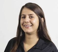 Kari Condon's Instagram, Twitter & Facebook