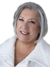 Joanne Hauser, Sales Associate