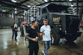 Gas monkey garage is the texas based custom car shop of richard rawlings, star of discovery channels 'fast n loud' tv and garage rehab series. Gas Monkey Garage S Richard Rawlings Is Getting A Food Truck On Steroids In Dallas
