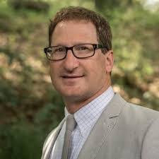 Jeffrey Berends's Instagram, Twitter & Facebook