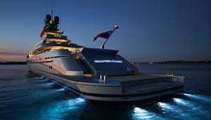 The 85 Million Silver Fast Superyacht Is The Fastest Yacht Of Its Kind Yacht Design Super Yachts Yacht