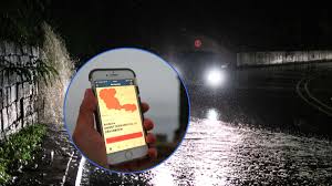 Dabei wird zwischen drei stufen unterschieden: Unwetter In Nrw Neue Gewitter Warnung Des Dwd Fur Montag Hier Kracht Es Nrw