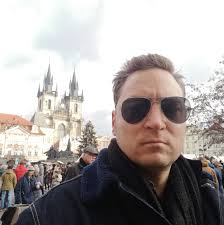 Who was the best match for Frasier ? I think Madeline But he slipped up in  Bora Bora