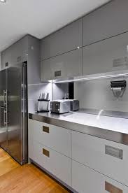 modern kitchen design small spaces