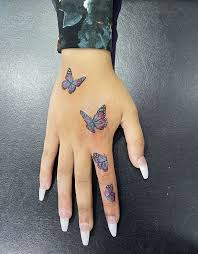 Pin By Linh On Tattoos In 2020 Hand Tattoos Hand Tattoos For Women Stylist Tattoos