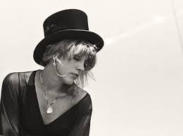 Has Anyone Ever Written Anything For You In All Your Darkest Hours Have You Ever Heard Me Sing Listen To Me Now You Know I D Rath Stevie Nicks Look Beautiful