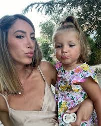 Barbara Mineo's Instagram, Twitter & Facebook