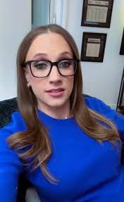 They got this one RIGHT! Any fan of Texas Needs to hear this one! 💯