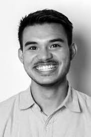 Debra Malinowski's Instagram, Twitter & Facebook