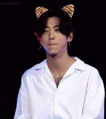 Yongguk Hair Flip Gif Yongguk Hairflip Bap Discover Share Gifs B A P Yongguk Bap Yongguk Gif