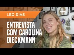 Depois de interpretar um de seus maiores sucessos, a personagem camila, em laços de família, uma jovem que tinha leucemia, foram registradas 23 mil doações de medula óssea pelo ministério da saúde em 2001, um número recorde. Wn Carolina Dieckmann