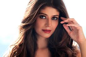 Pooja Batra: Happy to see Hollywood welcoming Indian actors