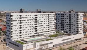 Se trata de un desarrollo urbanístico de alta densidad, compuesto por 15 edificios de 7 y 10 pisos distribuidos en 4 sectores, alcanzando una superficie total a construir de 99.133 m2. Parque Patricios Continua La Entrega De Viviendas Del Procrear Mirabuenosaires Com Ar