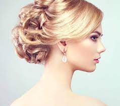 Come to the newest hot spot in naples for new looks—and outlooks. Hair Salon Naples Fl Salon Mulberry Haircut Color And Special Event Hair Salon