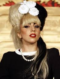 Lady Gaga blends in during visit to Lancaster County