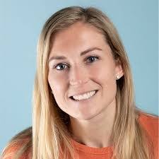 Lindsey Cashman's Instagram, Twitter & Facebook