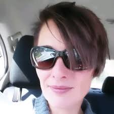 nicole moline (@nicole19761995)