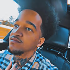 What company can I sign up for to become a trucker? I been looking for ones  I do t have to really come out my pocket to much