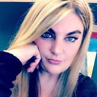 100+ perfiles de «Kelly Solís»