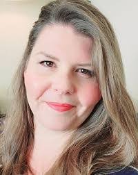 Laura Eustace's Instagram, Twitter & Facebook