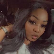 Lor Smith's Instagram, Twitter & Facebook