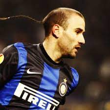 Rodrigo palacio was born on february 5, 1982 in bahía blanca, buenos aires, argentina as rodrigo sebastián palacio. Facebook