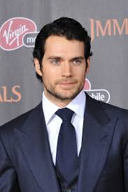 What Does It Mean To Have A Widows Peak Solved By Celebrities Widow S Peak Widows Peak Hairstyles Trendy Mens Hairstyles