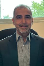 Gilberto Prado's Instagram, Twitter & Facebook