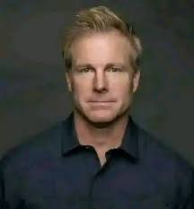 Please get rid of Matty Blake! He is ruing the show.