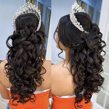 Grab your biggest, prettiest scrunchie (i love emi jay's sweet dreams. Pin By Sarina Castruita On Quince Ideas Quince Hairstyles Hair Styles Sweet 16 Hairstyles