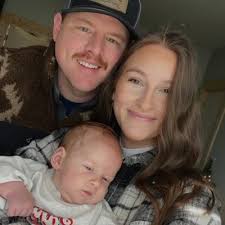 Ashton Rainey (@ashtonr420)