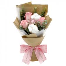 Now, igp online store facilitates glitch free delivery of valentine's day gifts & presents for him to many known as well as remote locations across the globe. Flower Delivery Malaysia No 1 Online Florist In Malaysia