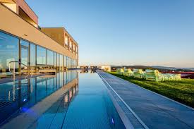 Ihr 4 Sterne Wellnesshotel Bayerischer Wald Hotel Huttenhof Nahe Dem Nationalpark Bayerischer Bayerischer Wald Hotel Wellnesshotel Wellness Bayerischer Wald