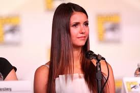 Weitere ideen zu nina dobrev, schöne hintern, the vampire diaries. Nach Ian Somerhalder Nina Dobrev Zeigt Ihren Neuen Freund
