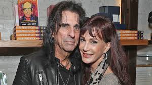 Alice Cooper explains 'death pact' with wife: 'We have a life pact' | Fox  News
