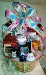 Gift baskets are one of those universal gift ideas that you can make for close family and friends, for teachers and neighbors, and for people you don't know so well either! Mother S Day Gift Basket Ideas Diy Cuteness