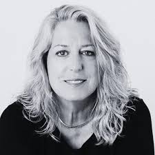 Forever Gone: A Lee Danforth Suspense Novel : Hampton, R S: Amazon.ca: Books