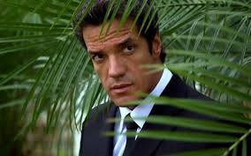 Gêmea de Marcela se hospeda na pousada