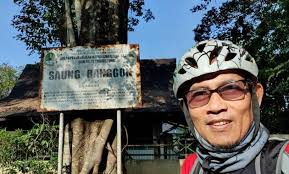 Pelaksanaan pembatasan sosial berskala besar dalam penanganan corona virus disease 2019 di wilayah kabupaten bandung barat. 10 Gambar Saung Ranggon Bekasi Cikarang Tiket Masuk Wisata No Telepon Jejakpiknik Com