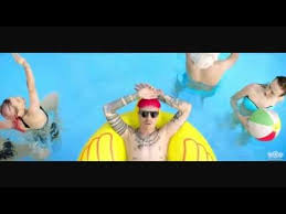 текст песни я не игрушка для тебя саша спилберг Miley Cyrus Wrecking Ball Official Video Youtube