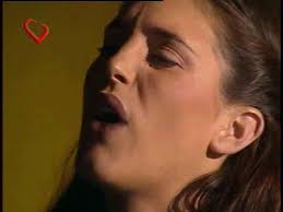 Ha avuto una relazione dal 2006 al 2009 con peter lanzani. Rincon De Luz Cancion El Amor No Es Eso Youtube