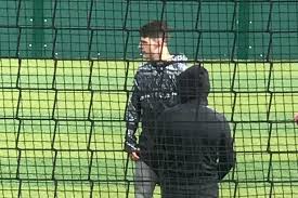 Did you stay with each other when you were kids? Coronavirus Chelsea Fury As Mason Mount Leaves Self Isolation For Park Kickabout With Declan Rice Mirror Online