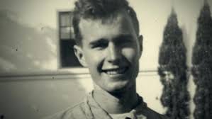 Former us president george hw bush has died at the age of 94 at home in houston, texas. Young George H W Bush Had Plans For The Future Cnn Video